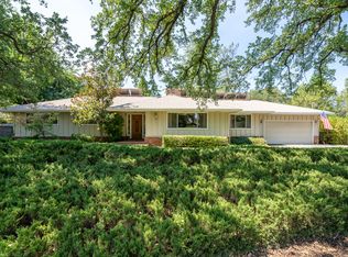 3270 Inverness St, Redding, CA 96002