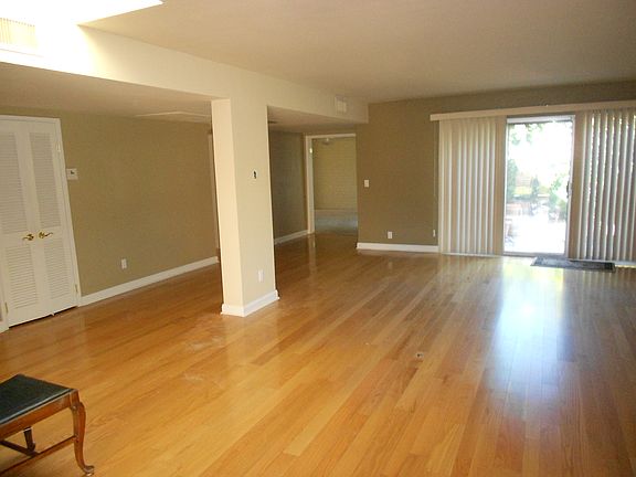 Random width real Oak Floors