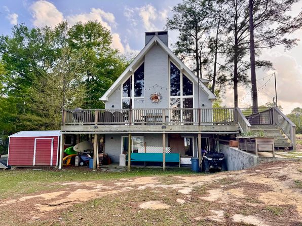 300 E Lakeshore Dr