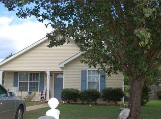 208 Worthington Ln, Warner Robins, GA 31088