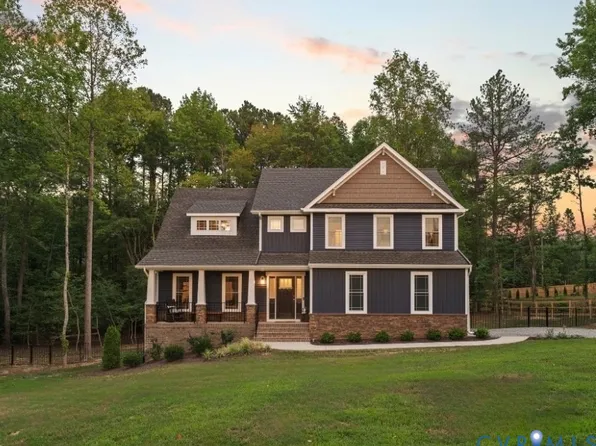 2829 Preston Park Way, Sandy Hook, VA 23153