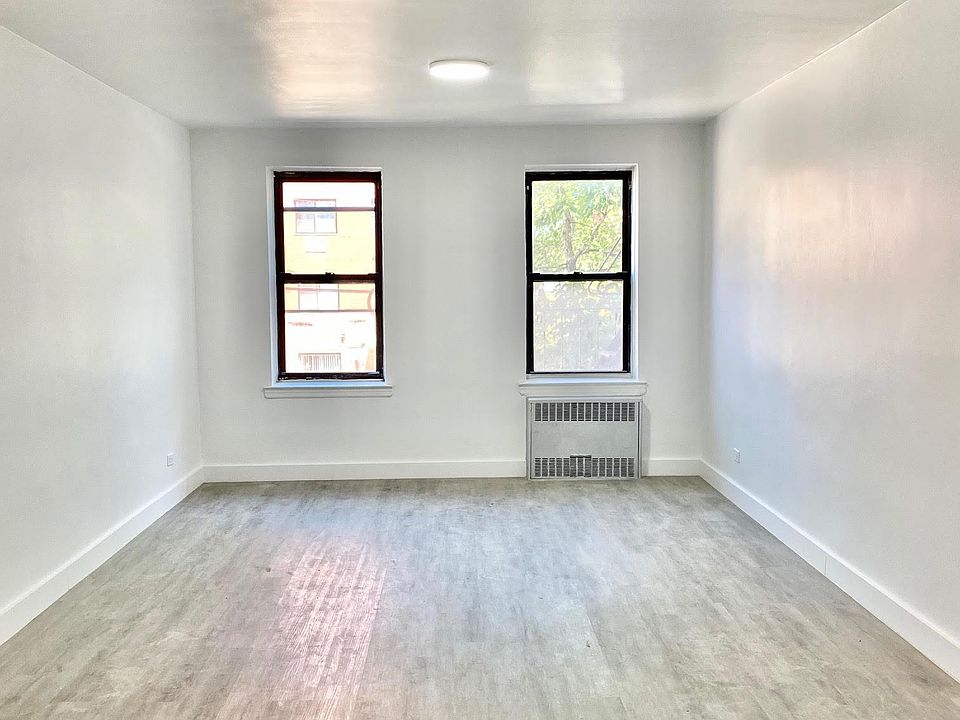 1st image of 2-41 Forty Parsons Blvd #2