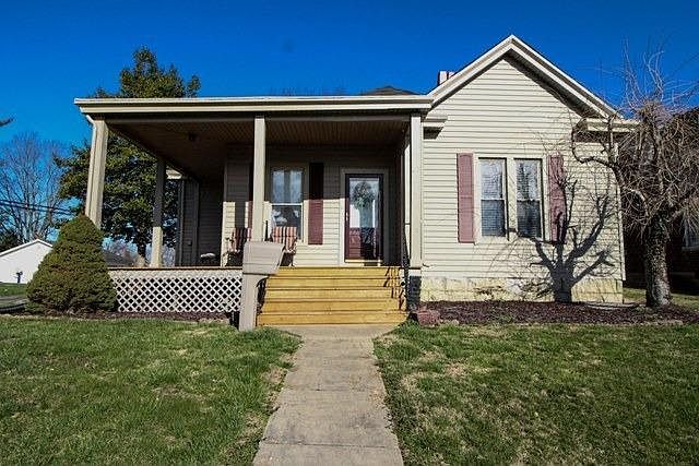 1st image of 1439 Cypress St