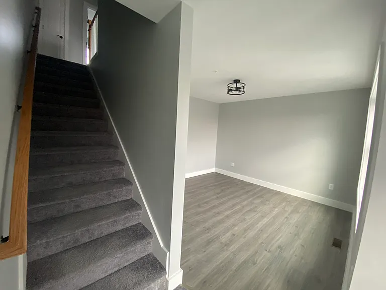 32 Main St #3 — Photo 10