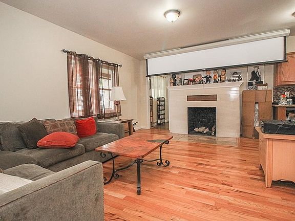 4th image of 30 Villa Beach Dr