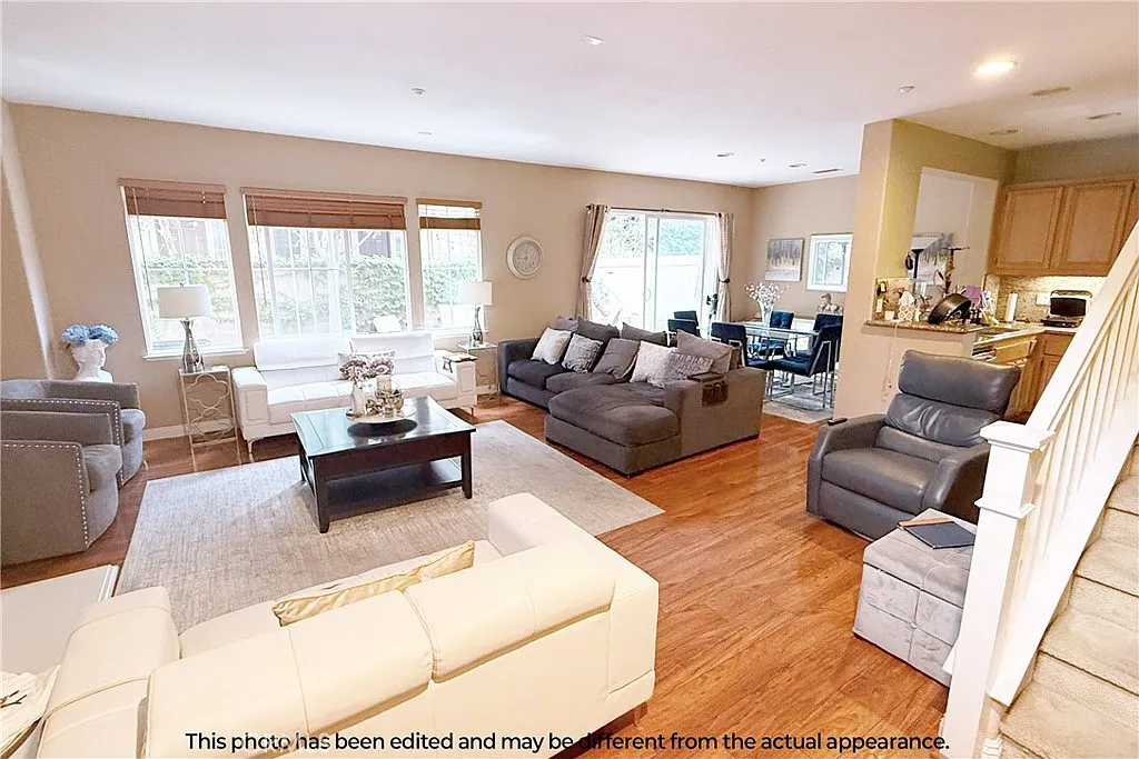 4 bed, 2004 sqft, $5,000 — Photo 3