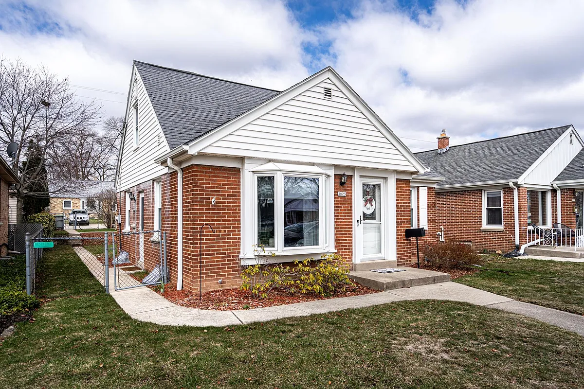 Building Photo - 3023 N 87th St