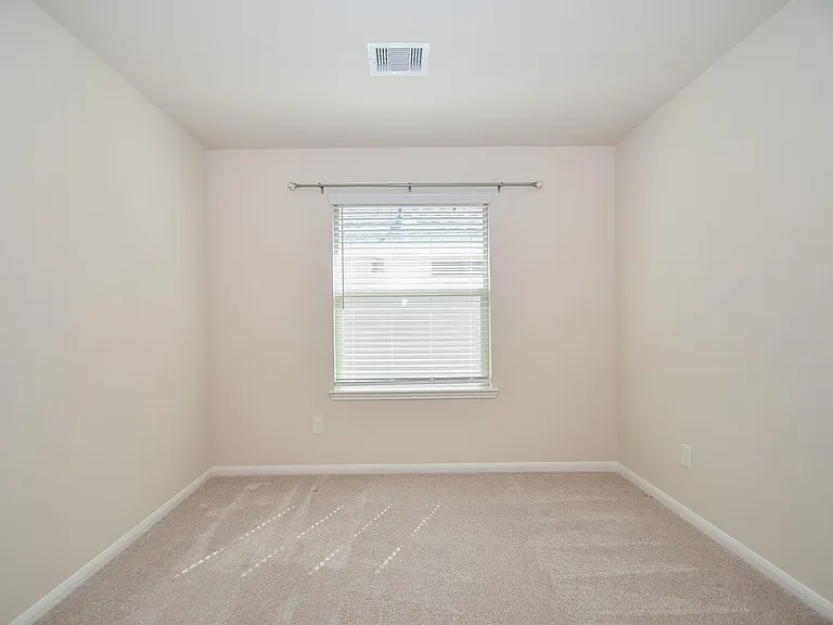 2738 Meandering Elm Trl — Photo 21