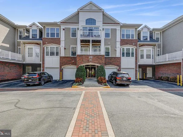 7860 Rolling Woods Ct #4M4, Springfield, VA 22152