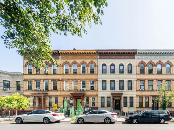 814 Macon Street