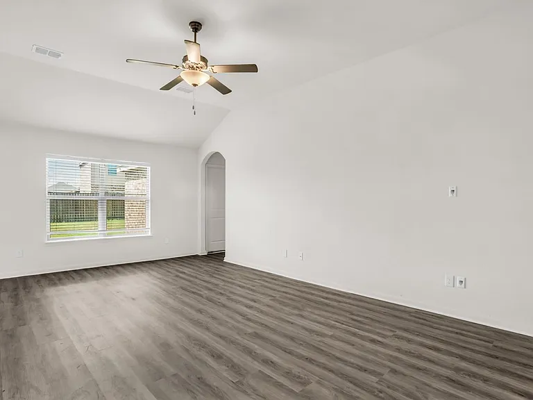 3107 Angus Dr — Photo 11