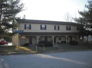 2802 Droste Rd, Saint Charles, MO 63301