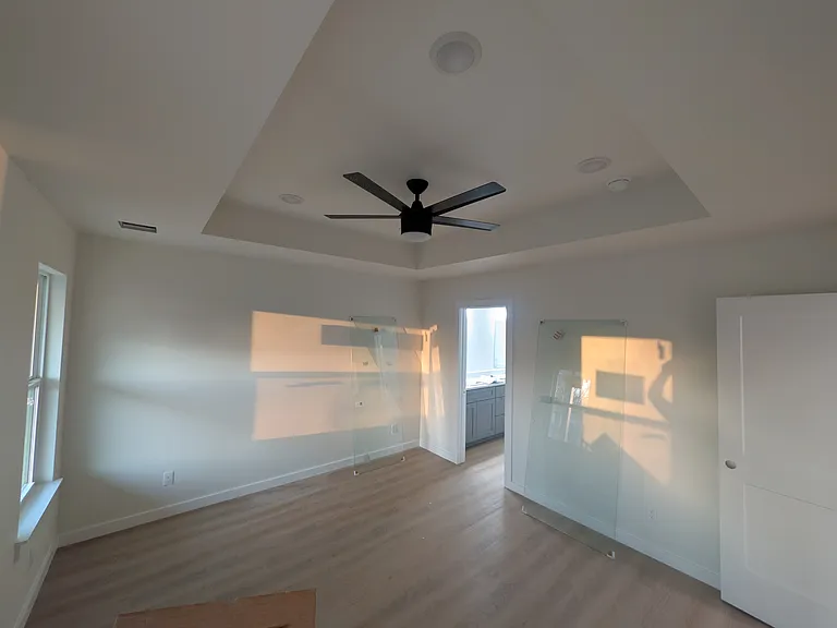 202 N Ora St — Photo 5