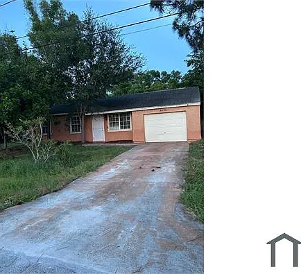 3 bed, 1345 sqft, $2,200 — Photo 2