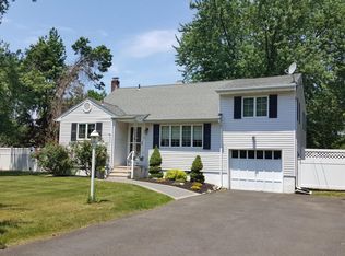 17 Karyn Ter E, Middletown, NJ 07748