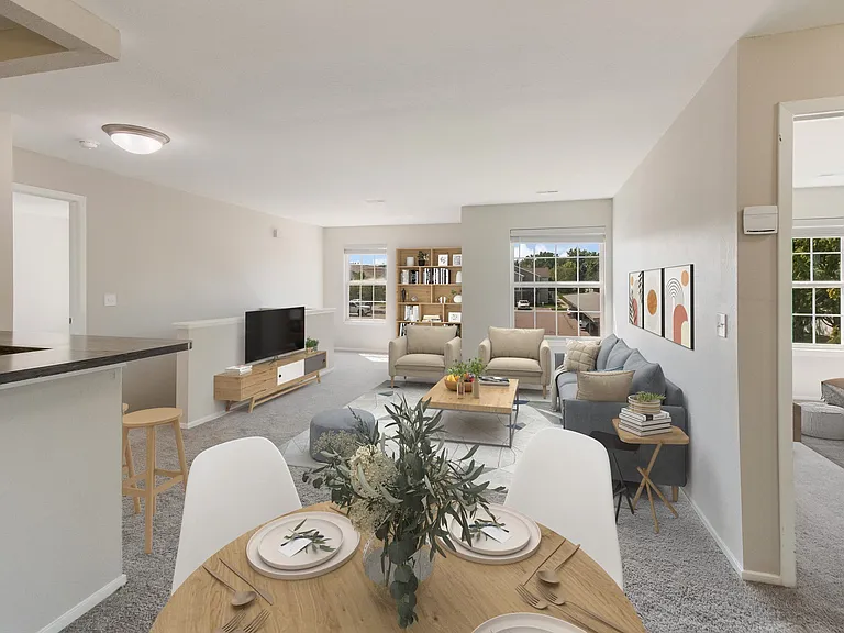 The Landings on East Hill — Photo 14