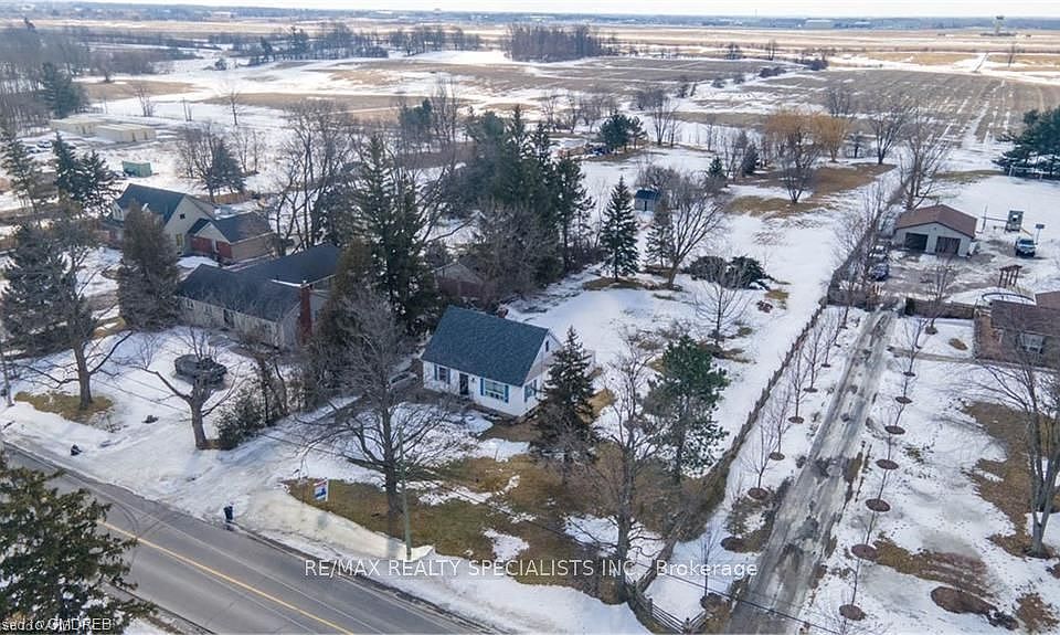 1st image of 9697 Dickenson Rd W