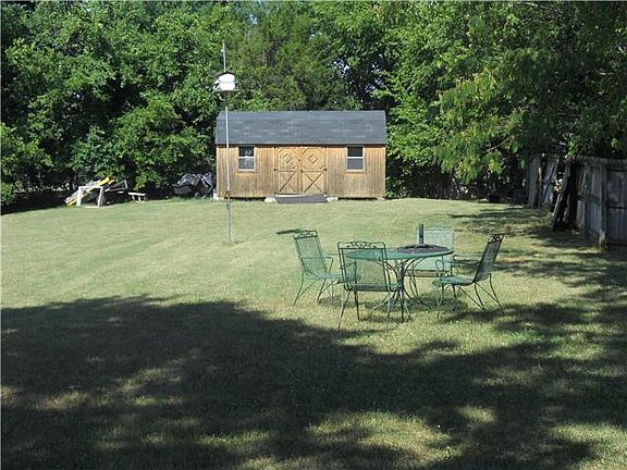 5th image of 2149 Watertown Pl