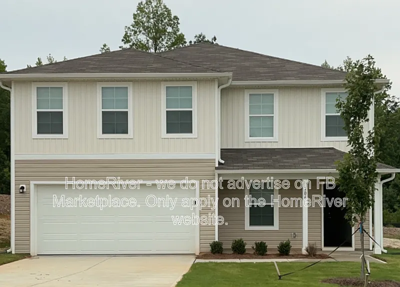 4 bed, 2.5 bath, 2376 sqft, $2,175 — Photo 1