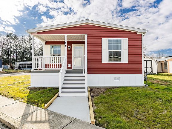 Exterior Image-1-Champion 625 Southwind Village