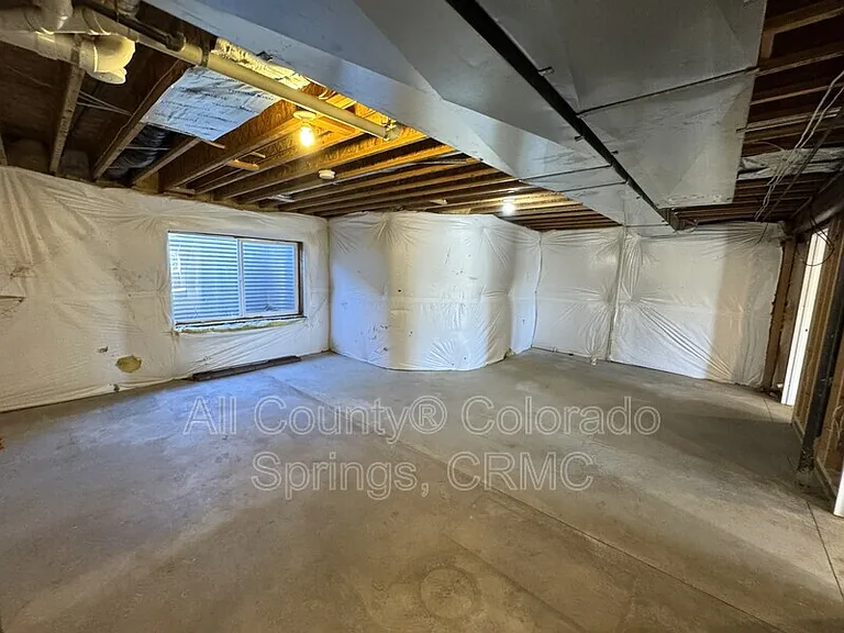 19120 Pinon Park Rd — Photo 29
