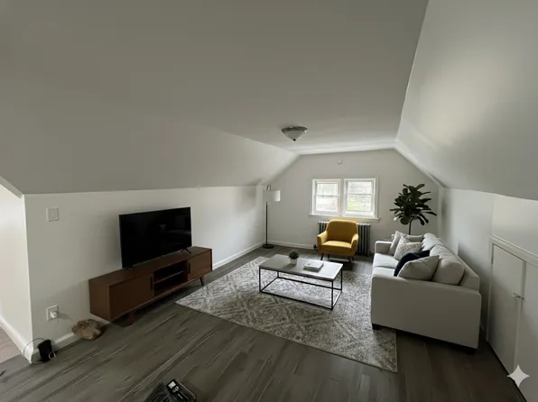 337 Warburton Ave Floor 3, Yonkers, NY 10701