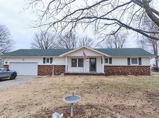 2110 W 4th St, Pittsburg, KS 66762