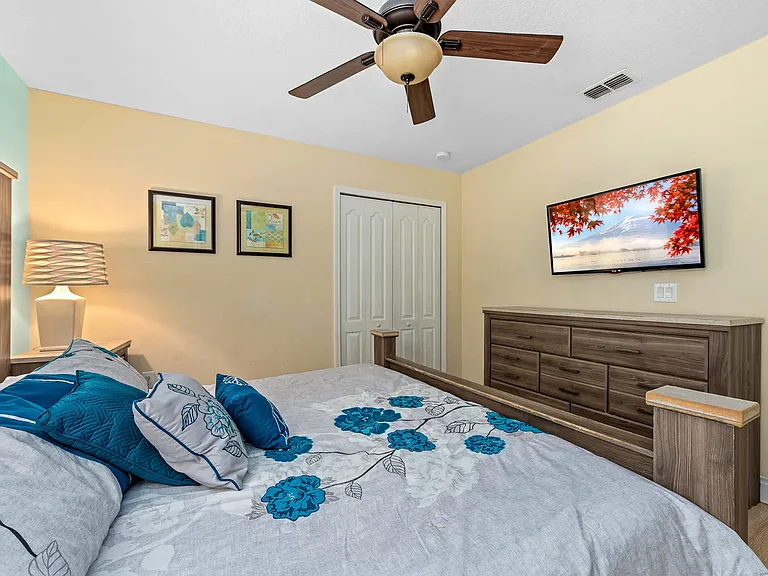 1432 Wexford Way #ID1018227P — Photo 36