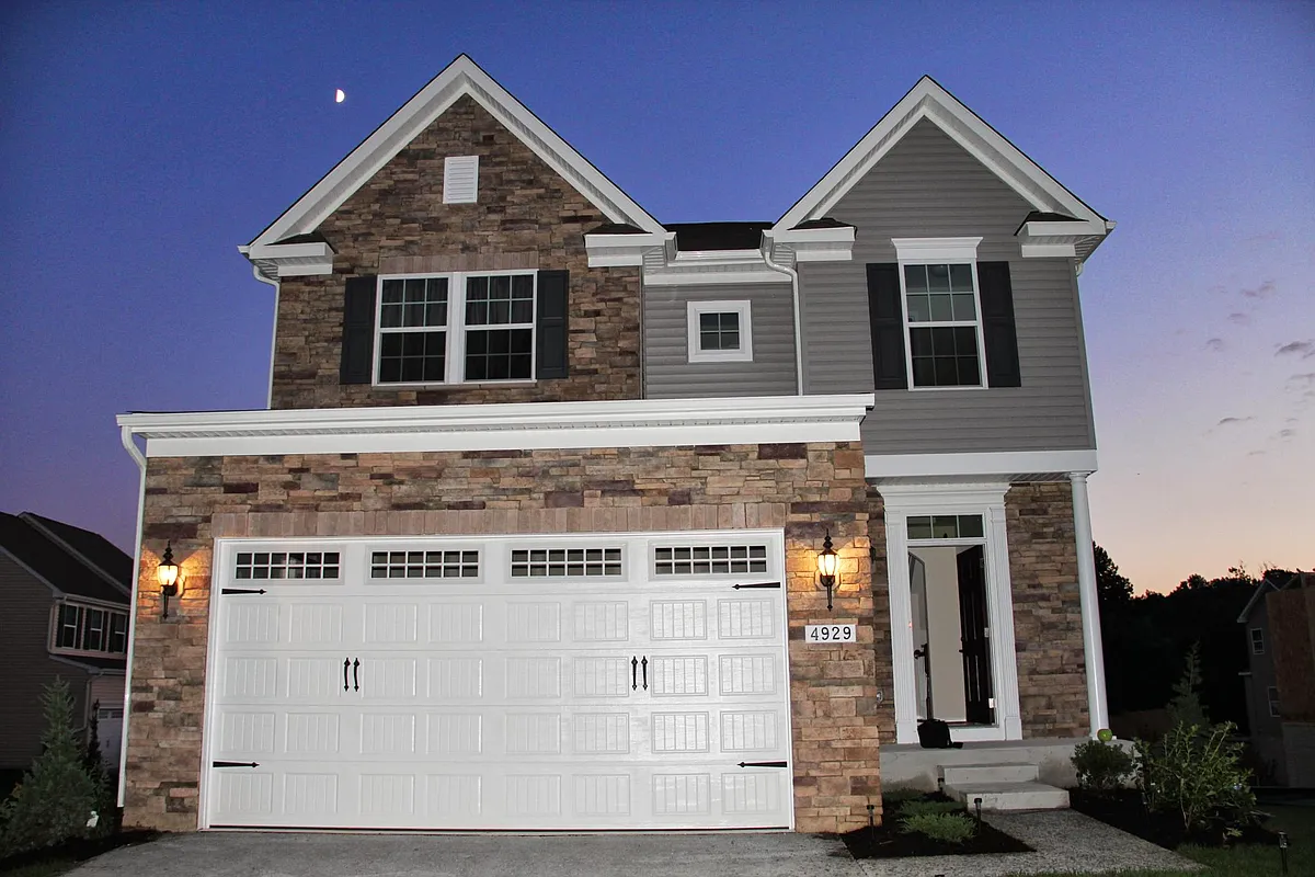Available First Week Of July for Tour, Rental available from July 15th 2026 - 4929 Windpower Way