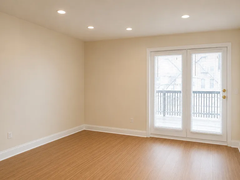 1520 W Superior St #2 — Photo 3