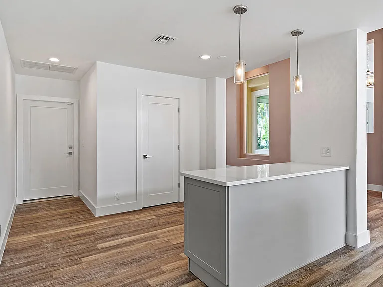 533 E Alexander Palm Rd — Photo 21
