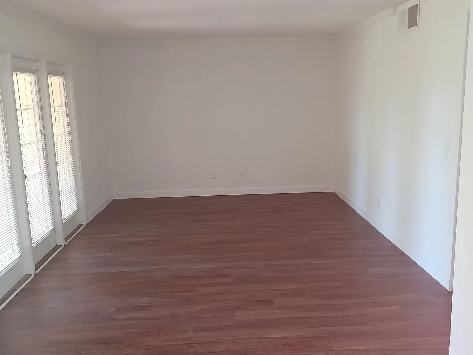 3918 La Mirada Dr N #7 — Photo 3