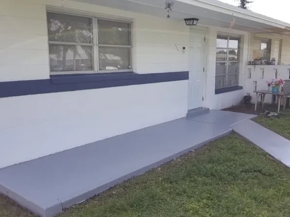 1110 Westminster St W, Lehigh Acres, FL 33936