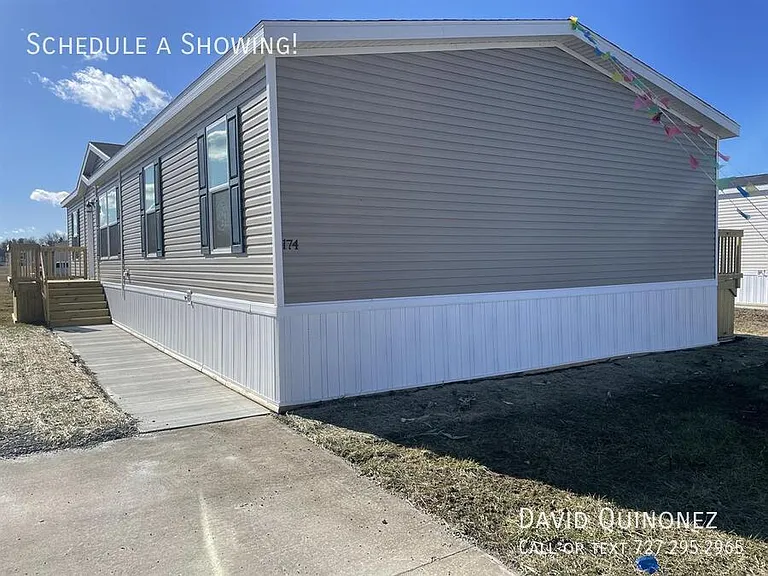 701 W Mill St #174 — Photo 12