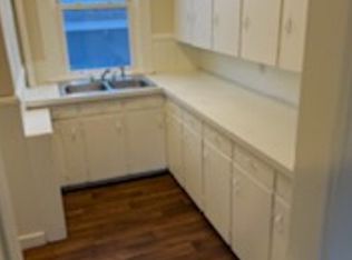 32-34 Cottage St UNIT 2, Lewiston, ME 04240