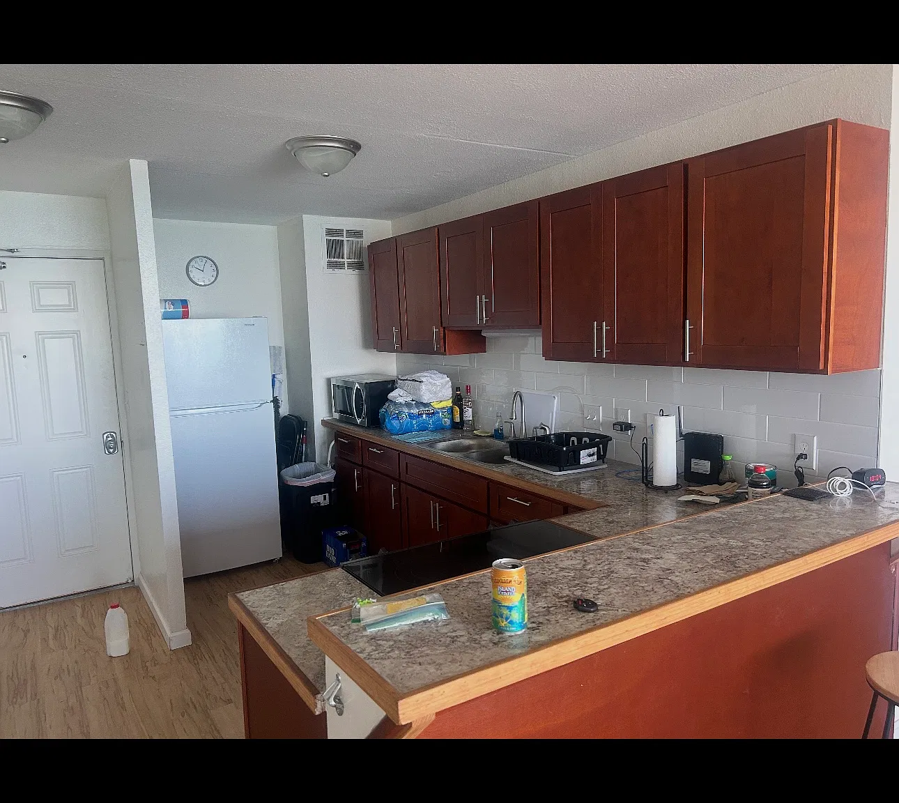 2 bed, 787 sqft, $2,500 — Photo 1