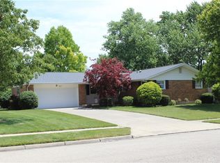317 Reichard Dr, Vandalia, OH 45377