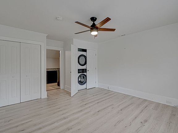 5th image of 639 S Poplar St APT A
