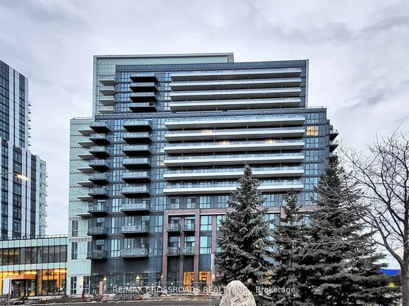 38 Honeycrisp Cres, Vaughan, ON