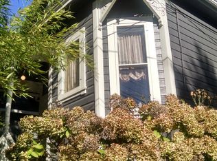 0215 SW Whitaker St, Portland, OR 97239