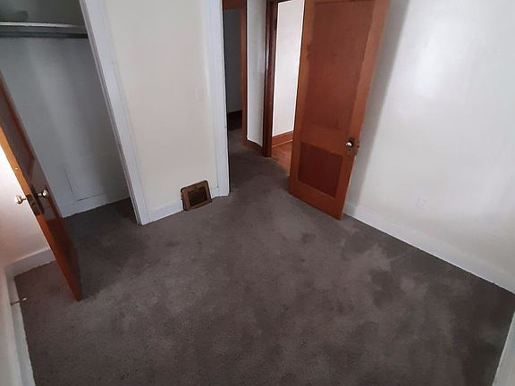 4th image of 1195 E 172nd St