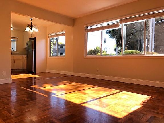 2nd image of 1504 Sanchez Ave APT 1