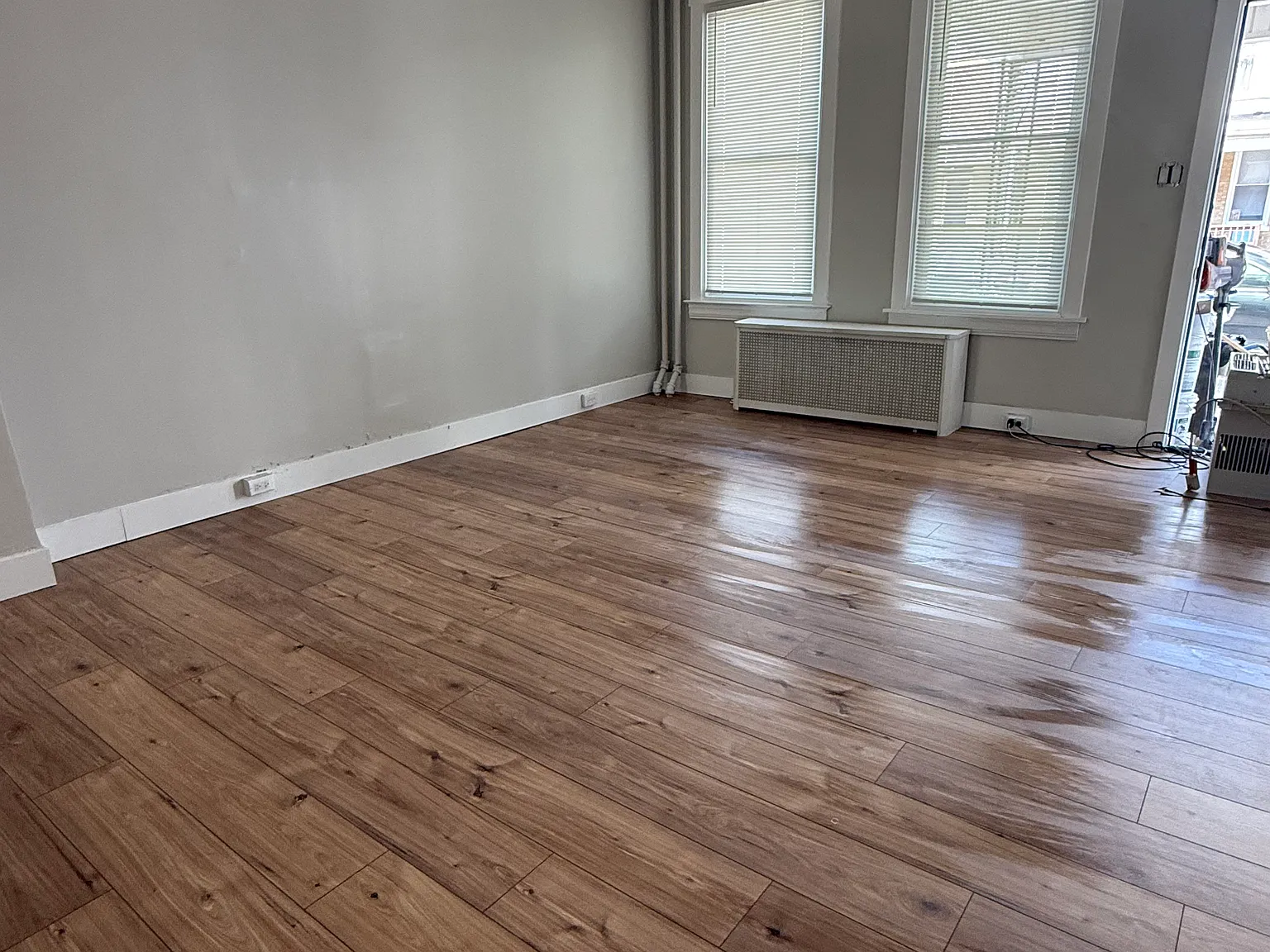 5 bed, 1746 sqft, $1,800 — Photo 3