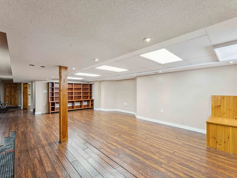 4670 Fallowfield Rd — Photo 26