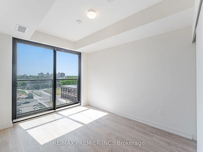 181 Sterling Rd #708 — Photo 14