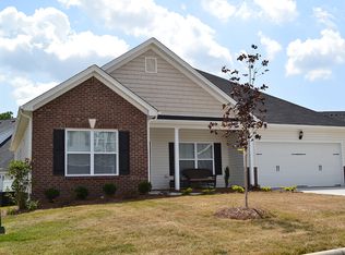 3159 York Place Dr, Walkertown, NC 27051