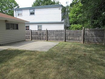 2nd image of 7836 W Beckett Ave