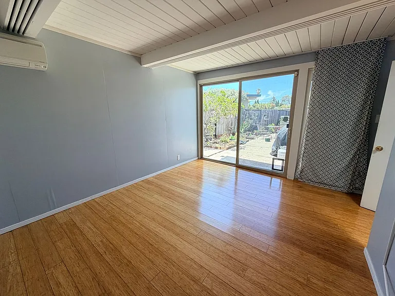 1787 Wolfe Dr — Photo 16