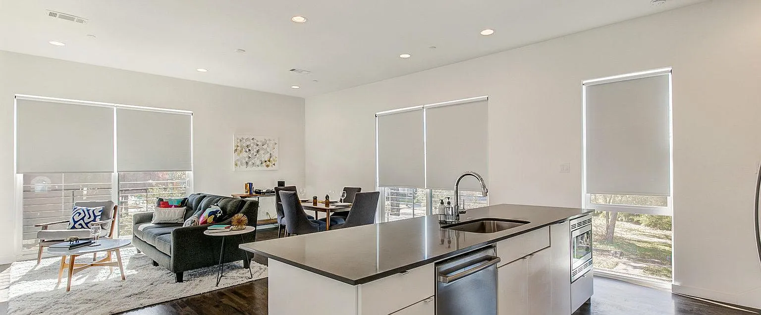 2 bed, 2.5 bath, 1444 sqft, $2,650 — Photo 2