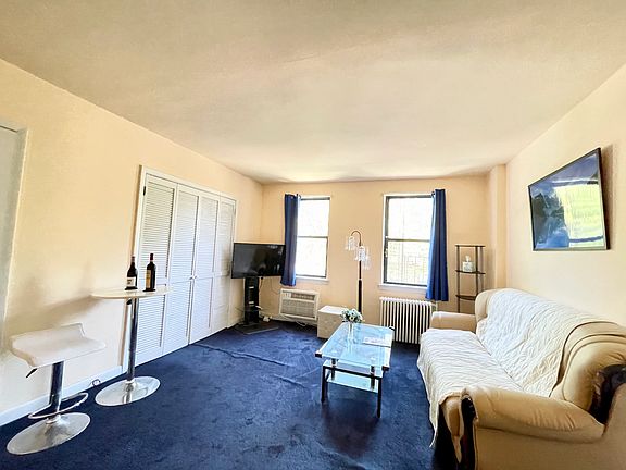 5th image of 21528 47th Ave APT 2B